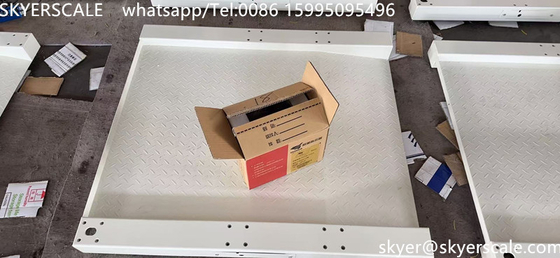 โรงพยาบาลการแพทย์มุ่งมั่น 800x800mm 250kg ขนาดเก้าอี้ล้อ