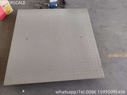 0.9x1.5m 2t Platform Scale Carbon Steel อิเล็กทรอนิกส์ Weighing Scales Digital Floor Scale อุตสาหกรรม