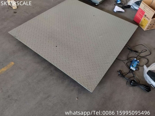 0.9x1.5m 2t Platform Scale Carbon Steel อิเล็กทรอนิกส์ Weighing Scales Digital Floor Scale อุตสาหกรรม