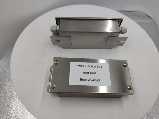 4 ช่องทาง IP67 เครื่องแปลงไฟฟ้ากันน้ํา 4 เส้น สแตนเลส Load Cell Junction Box สําหรับสภาวะ